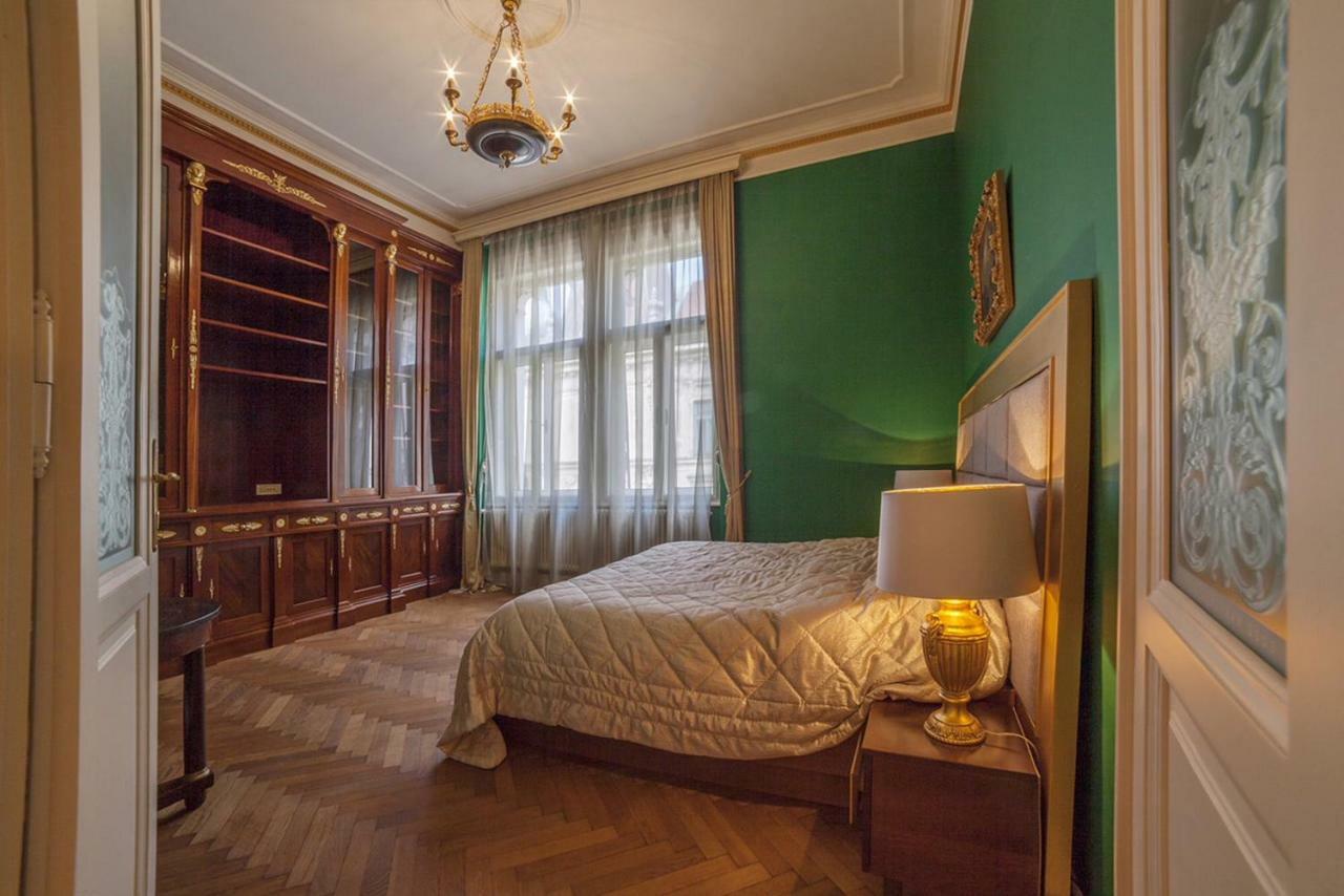 Filip'S Palace Luxurious Apartment Liubliana Exterior foto